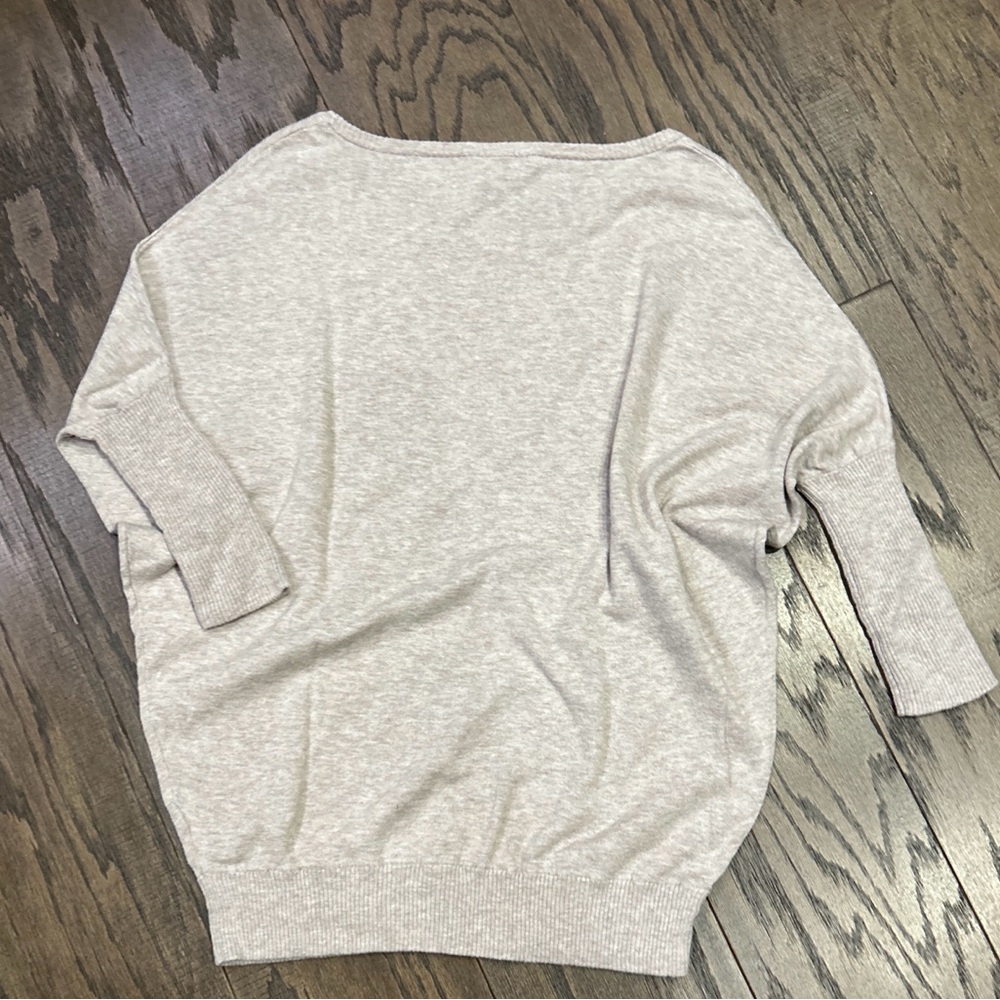 Express Tops - Picture 3 of 8